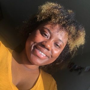 Meet your Posher, Janae